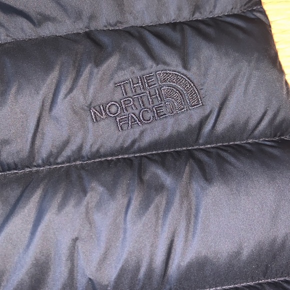 NWT The North Face Lucia Hybrid Down Vest, Medium, Black - Picture 6 of 13